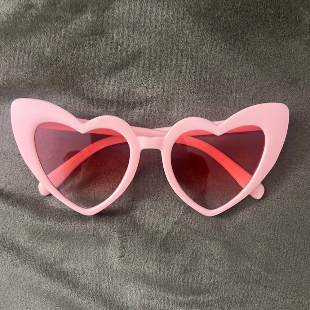 Light pink heart sunglasses